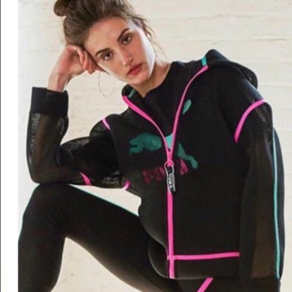 PUMA sports mesh jacket windbreaker running XS chase spacer FZ hoodie very cute